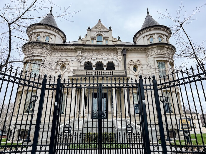 The outside of the governor's mansion in Salt Lake City