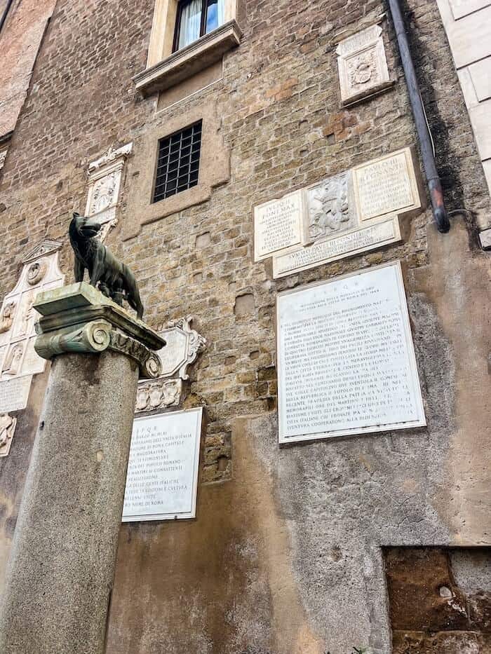 A small replica of the Capitoline Wolf in Rome