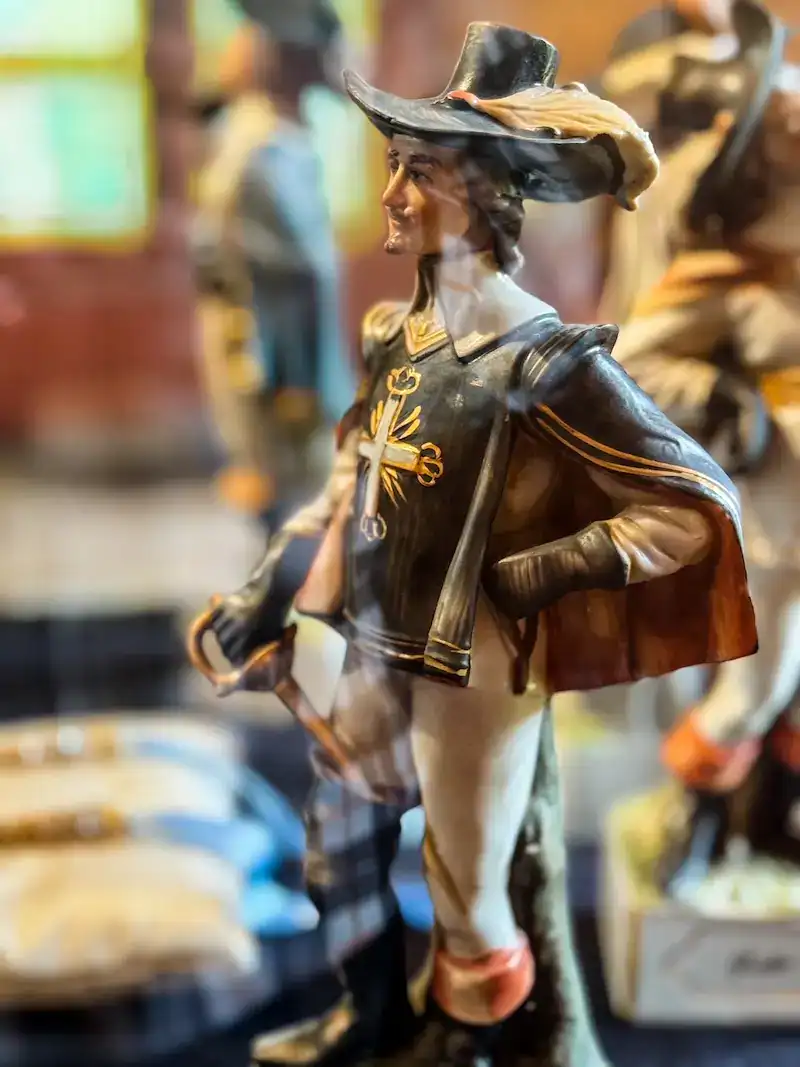 A small figuring of a Musketeer at the Château de Monte-Cristo