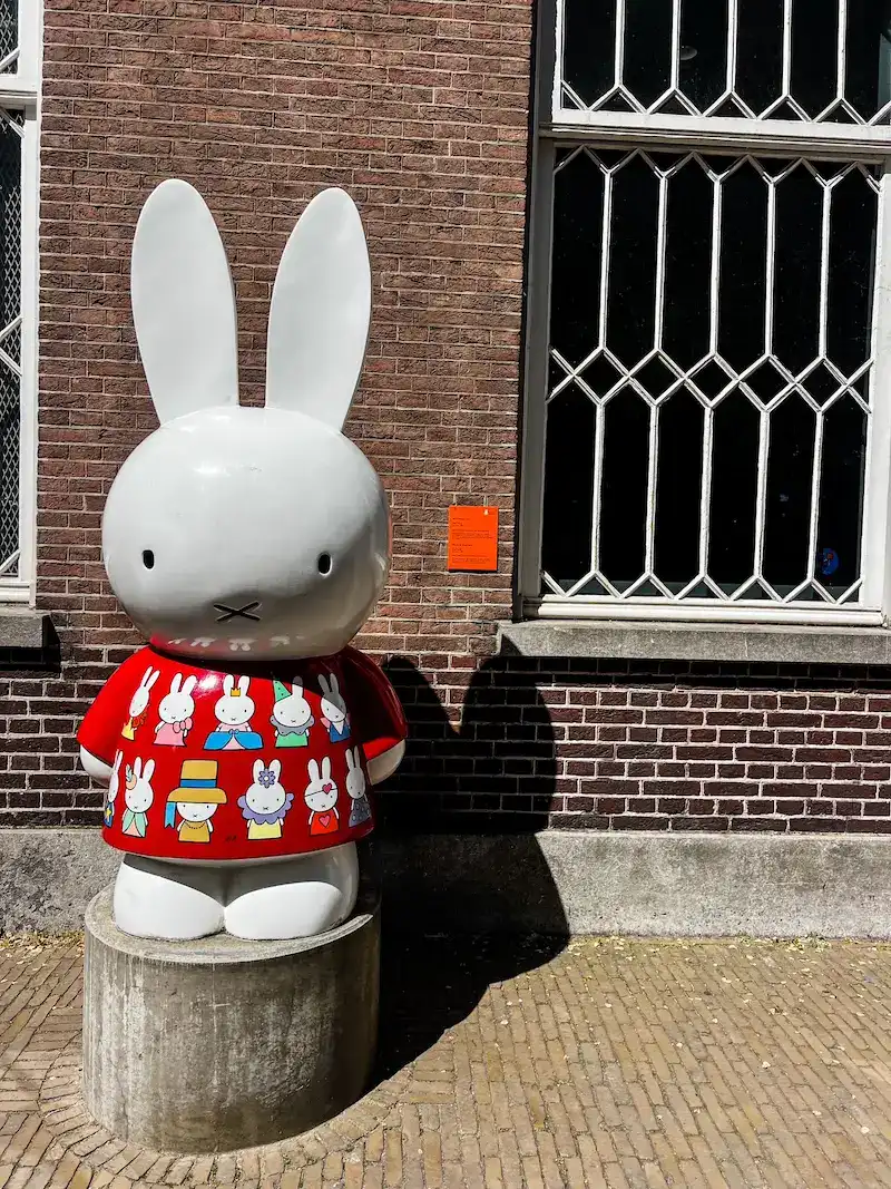 A bunny stands outside of a museum in Utrecht.