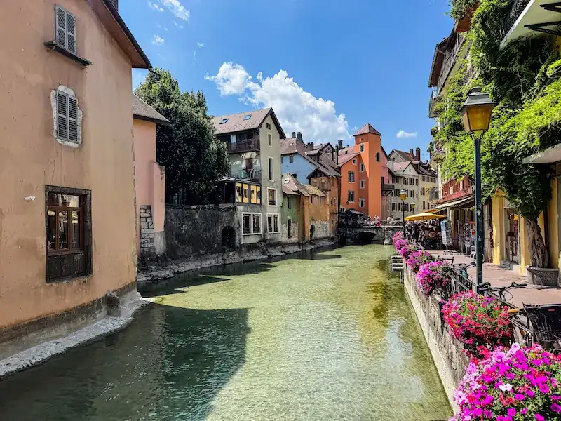 A pretty canal view in Annecy