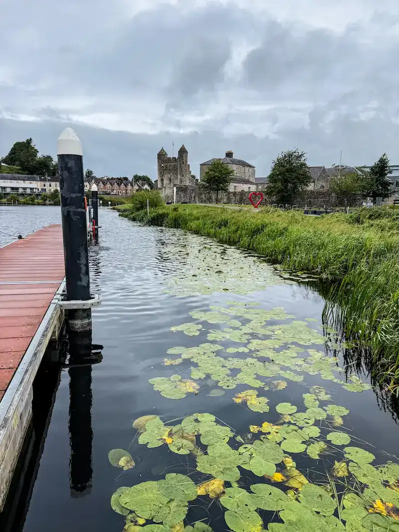 A quiet scene before a boat ride in Northern Ireland