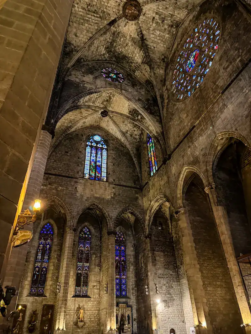 Inside Santa Maria del Mar in Barcelona
