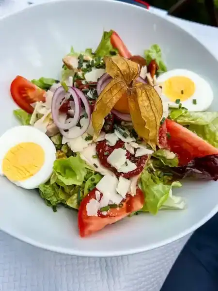 A salad in Chantilly, a day trip from Paris